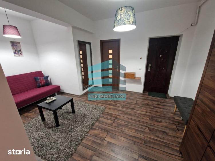 Apartament cu 2 camere decomandat, mobilat în Central — fotografia 3