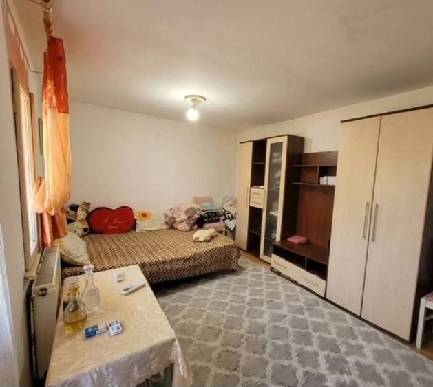 Casă individuală cu 3 camere cu Teren 146 Mp în Lacul Tei