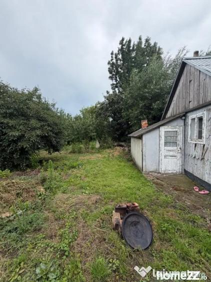 Casă cu 2 camere cu Teren 2100 Mp în Bălcăuți