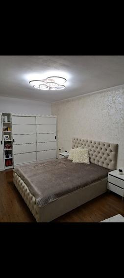 Apartament cu 2 camere decomandat în Pielești