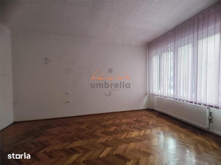 Apartament cu 3 camere în Gruia