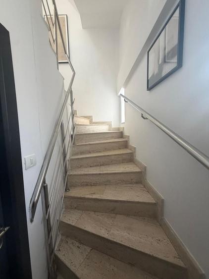 Apartament cu 4 camere decomandat, mobilat în Cotroceni