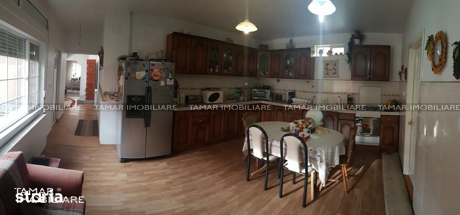 Casă cu 6 camere cu Teren 580 Mp în 6 Vânători