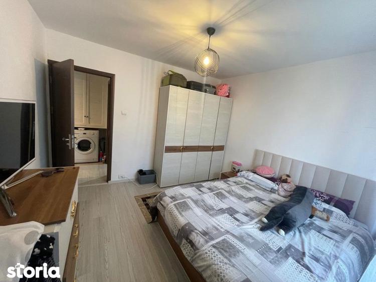 Apartament cu 3 camere în 1 Mai