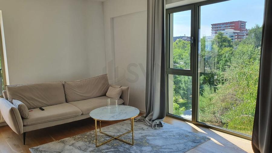 Apartament cu 2 camere semidecomandat, mobilat în Aviației