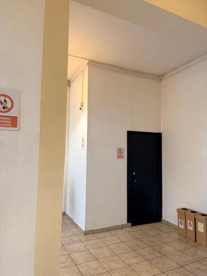 Spațiu comercial, de 40 mp, în Poiana
