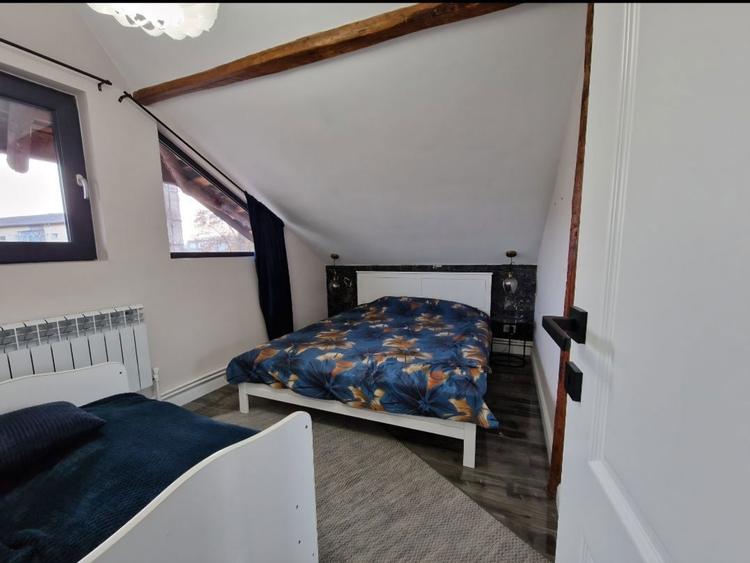 Apartament cu 4 camere decomandat în Sud