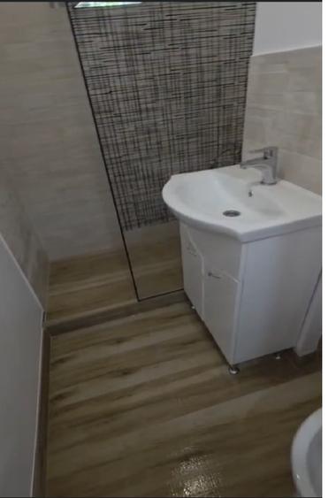 Vand apartament 2 camere complect renovat, cu centrala gaz - 4
