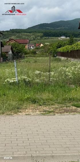 Teren 1000 mp cu autorizatie si proect de vanzare Alba iulia - 1