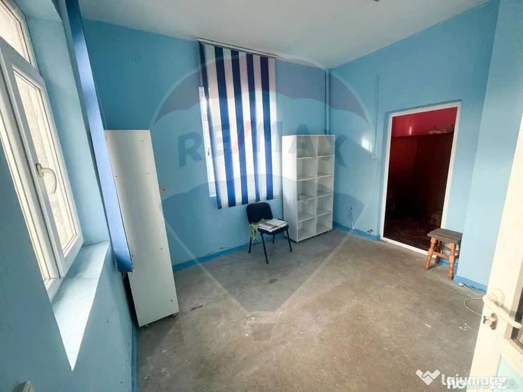 Casă cu 4 camere cu Teren 972 Mp în Vlădila