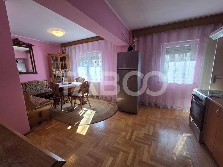 Apartament 2 camere decomandat 78 mp utili 2 balcoane etajul 2 - 6