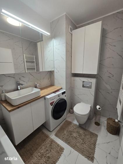 Apartament cu 3 camere în Zorilor