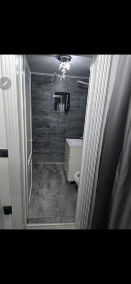 Apartament cu 4 camere decomandat în Exterior Vest