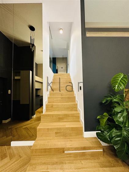 Apartament cu 3 camere semidecomandat, mobilat în Central