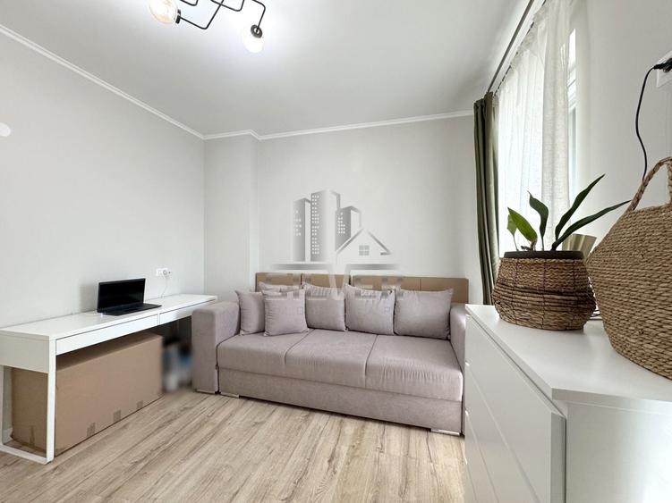 Apartament cu 3 camere semidecomandat, mobilat în Florești