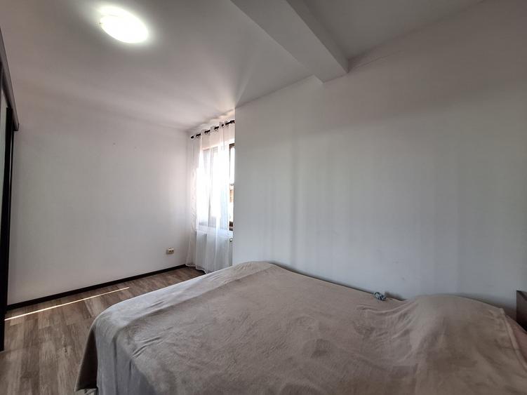 Apartament cu 2 camere, 44 mp, parcare, zona Terra - 4