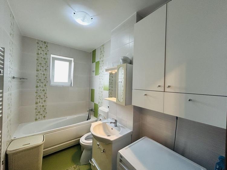 Apartament cu 2 camere decomandat, mobilat în Turnișor