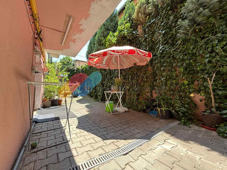 Apartament cu 3 camere semidecomandat, mobilat în Mănăștur