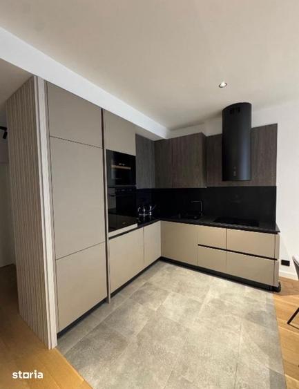 Apartament cu 4 camere decomandat în Nerva Traian