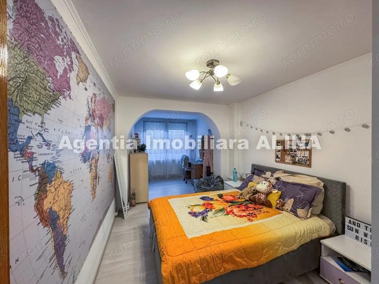 Apartament cu 3 camere decomandat în Mărăști