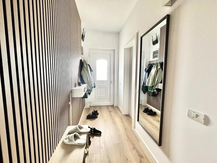 Duplex cu 4 camere - zid dublu despartitor - cartier asfaltat - Mosnita - 8