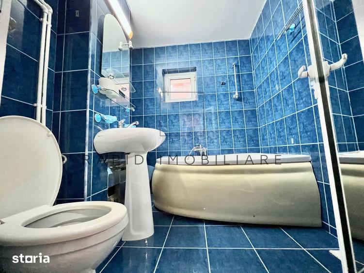 Apartament cu 2 camere decomandat în Micro 21