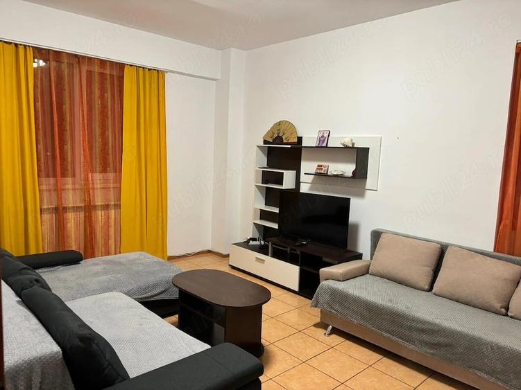 Apartament cu 2 camere decomandat în Babadag