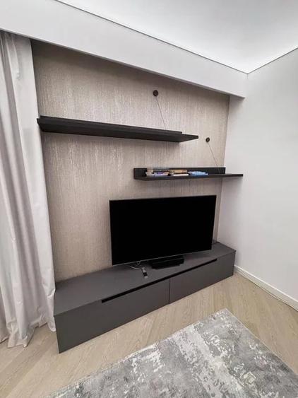 Apartament cu 3 camere decomandat în Herăstrău