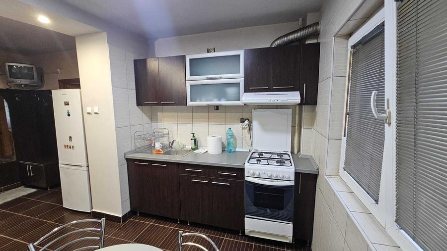 Apartament cu 2 camere semidecomandat în Dristor