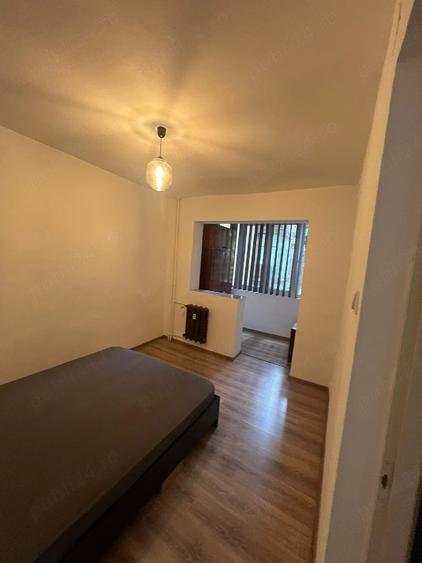 Apartament cu 3 camere semidecomandat în Salca