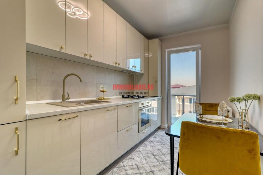 Apartament cu 3 camere decomandat în Titan