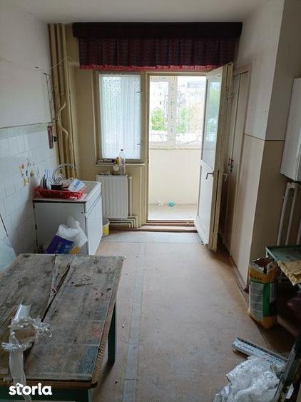 Apartament cu 2 camere decomandat în Obor