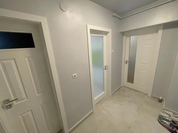 Apartament cu 2 camere decomandat în 22 Decembrie