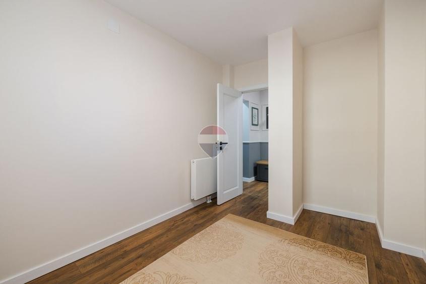 Apartament cu 2 camere decomandat, mobilat în Calea București