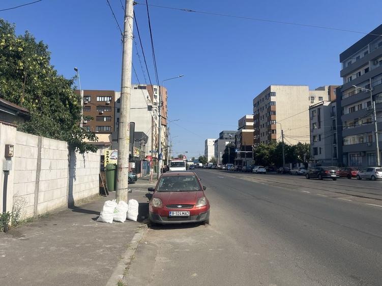 Vand casa p+1 spatiu pt notariat farmacie e.t.c . Bucuresti soseaua chitilei 200 metri de lukoil mega metrou tranvai podul constanta 300 m - 2
