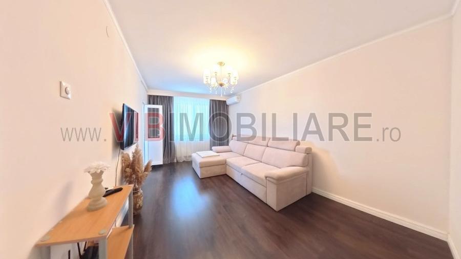 Apartament cu 3 camere decomandat, mobilat în P-ța Alba Iulia