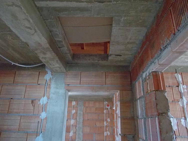 Duplex intreg jumatate, la rosu gri, Giarmata vii, P+E, 4 cam, 438mp teren - 3