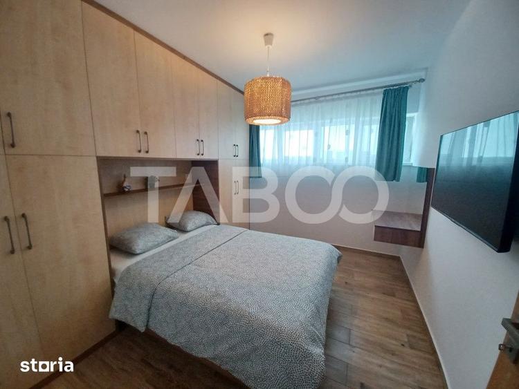 Apartament cu 3 camere decomandat, mobilat în Piața Cluj