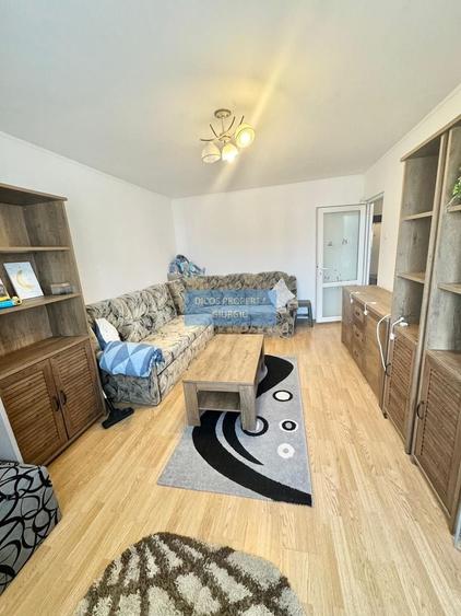 Apartament cu 3 camere decomandat în Nord-Vest