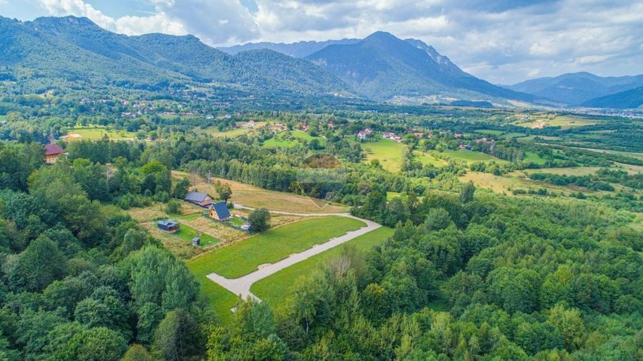 Teren Construcții intravilan de 500 mp, în Tohănița