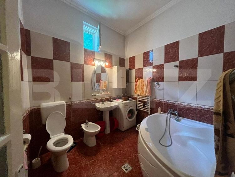 Casă cu 3 camere, 161 mp, cu curte comună, zona-ultracentral - 7