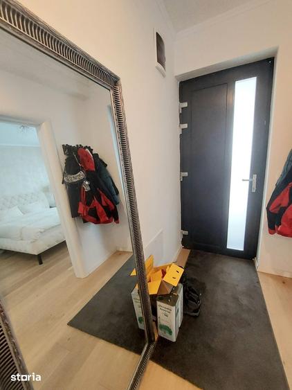 Casă cu 4 camere cu Teren 450 Mp în Central