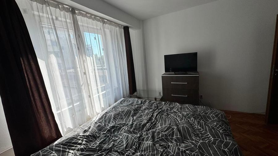 Apartament cu 2 camere decomandat în Decebal