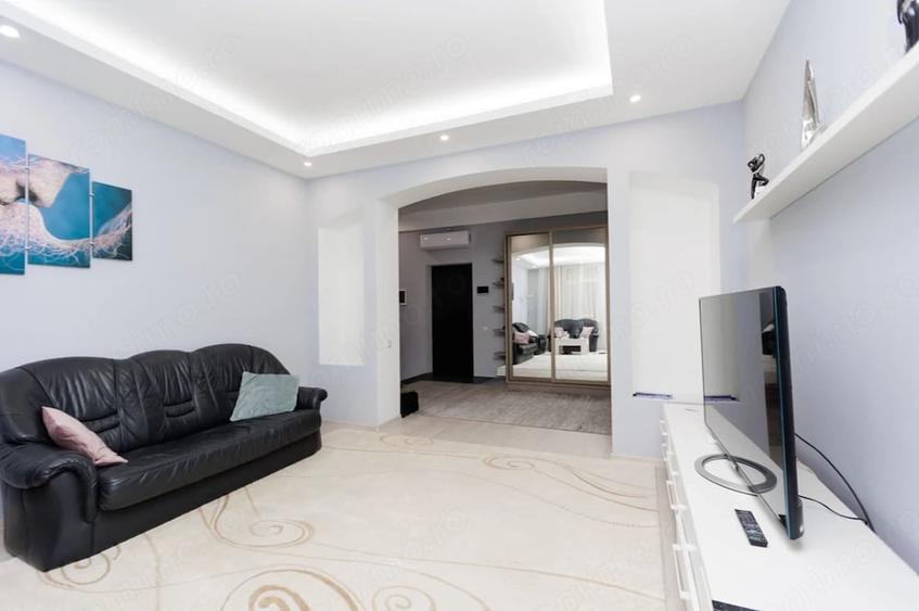 Apartament cu 2 camere decomandat în Crângași