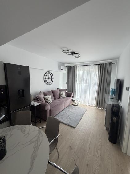 Apartament cu 2 camere semidecomandat, mobilat în Nufărul — fotografia 2
