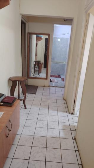 Apartament cu 2 camere decomandat în Republicii