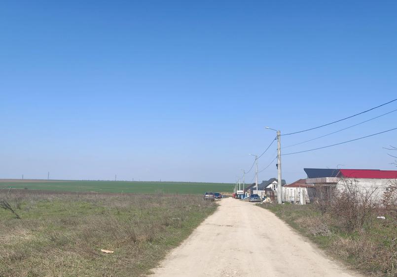 Teren Construcții intravilan de 400 mp, în Agigea