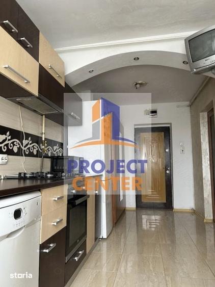 Apartament cu 2 camere decomandat în Trivale