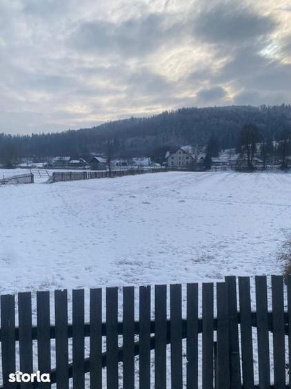 Teren de 6000 mp, în Central