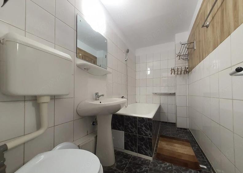 Apartament cu 4 camere decomandat, mobilat în Timpuri Noi